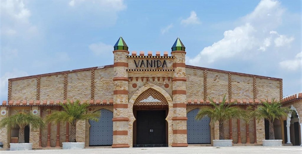 Аюттхая: Vanida Resort - Halal
