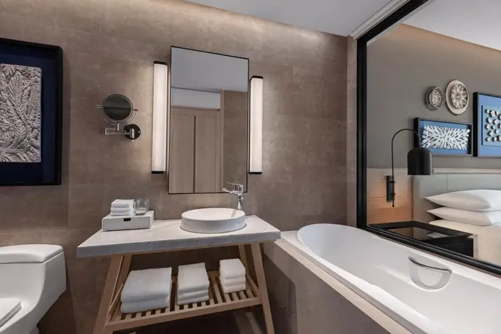 Патонг: Four Points by Sheraton Phuket Patong Beach Resort