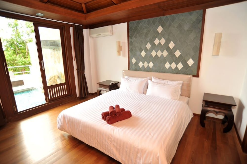 Самуи: 3 Bedroom Sea View Villa Big Buddha