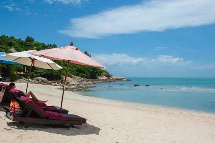 Самуи: 5 Bedroom Beach Front Villa on Samrong Bay