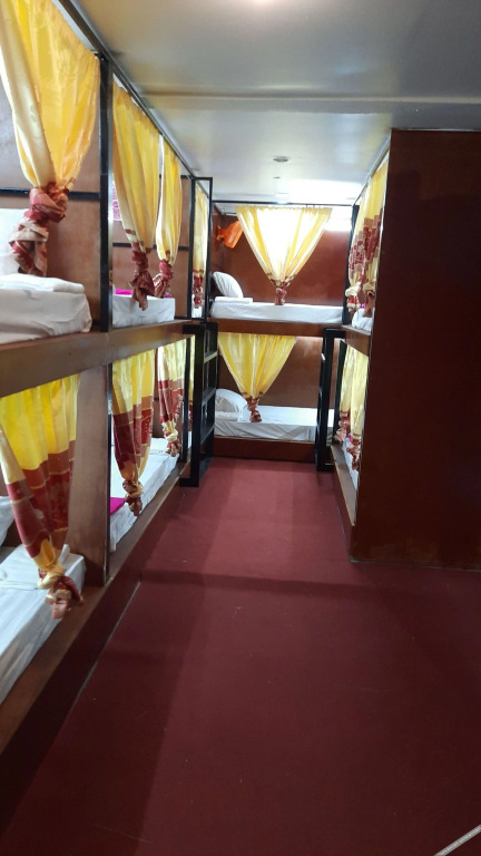 Паттайя: RD Hostel & Restaurant