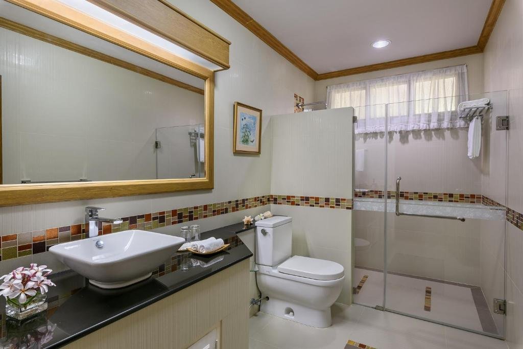 Хуахин: Seapine Beach Golf and Resort Hua Hin