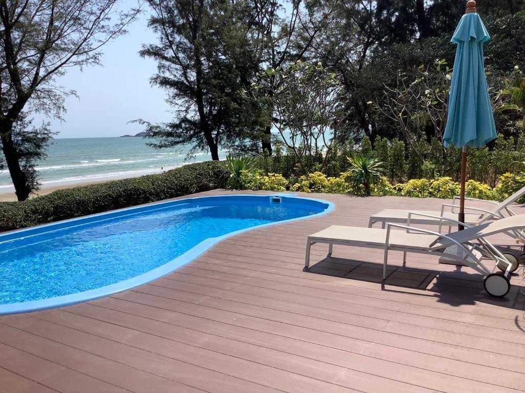 Хуахин: Seapine Beach Golf and Resort Hua Hin