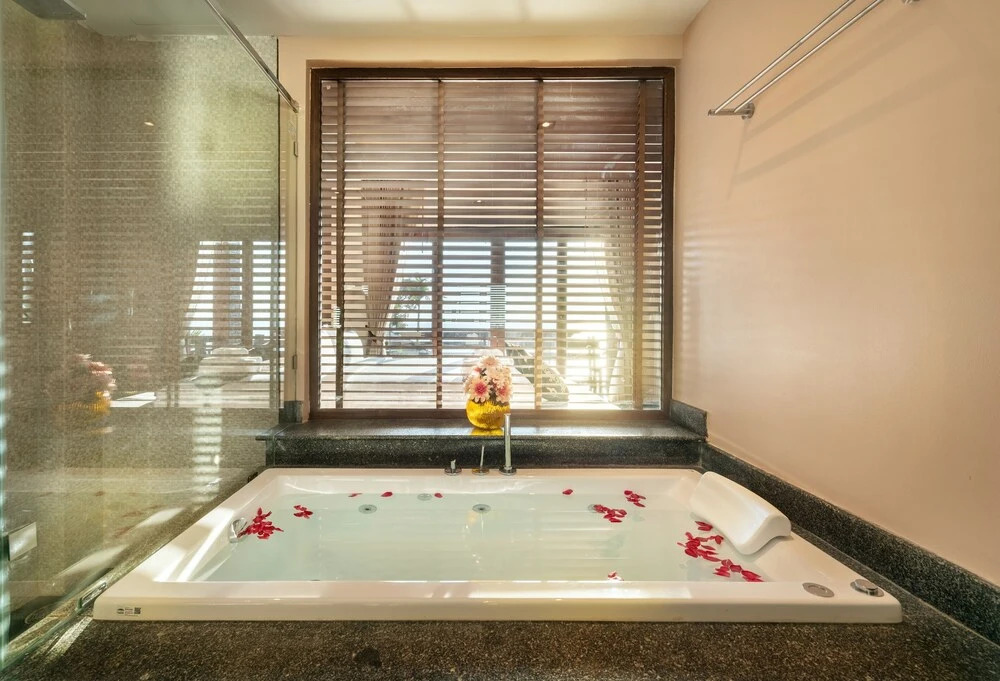 Ланта: Nirvana  Beach Resort