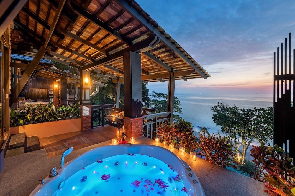 Ланта: Nirvana  Beach Resort