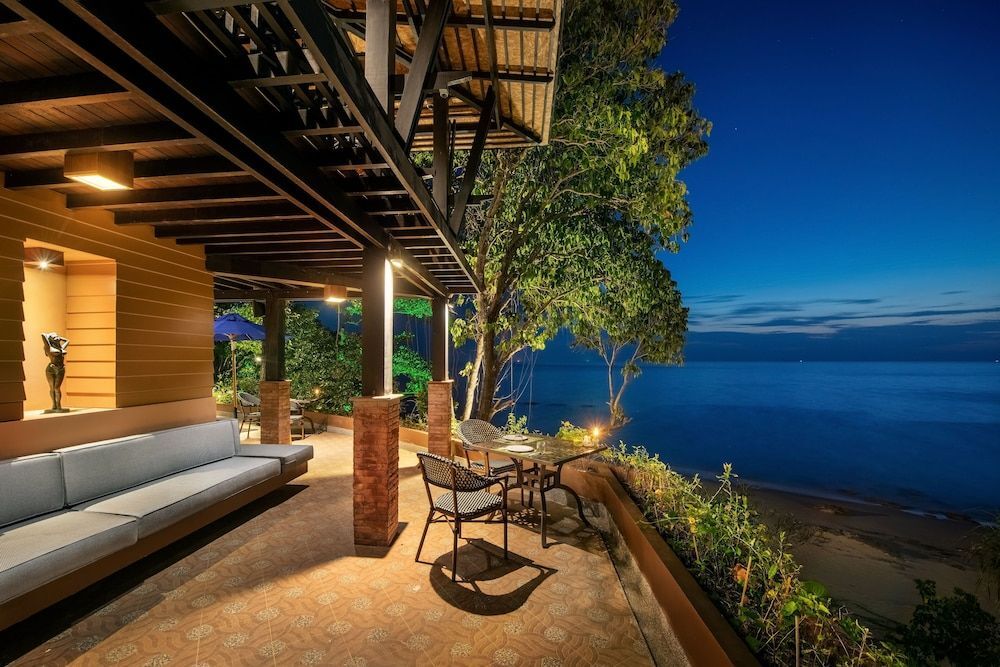 Ланта: Nirvana  Beach Resort