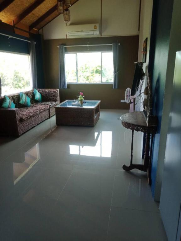 Тхаланг: Tann Anda Resort