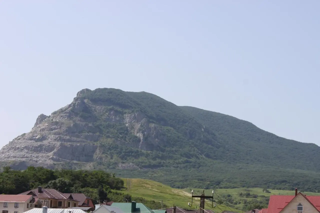 Красный Пахарь: Guest House Ostrovok