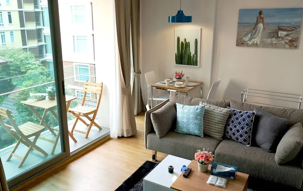 Чиангмай: Beautiful Condo Nimman Area, Terracepoolgym