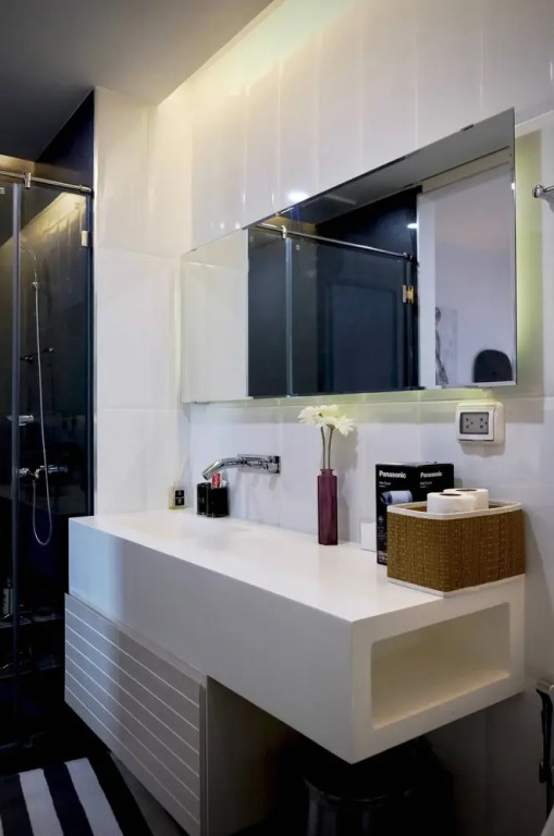 Чиангмай: Beautiful Condo Nimman Area, Terracepoolgym