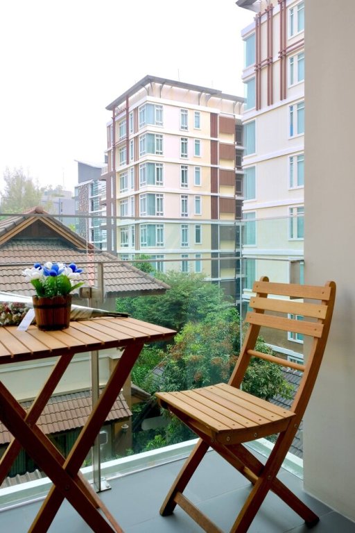Чиангмай: Beautiful Condo Nimman Area, Terracepoolgym