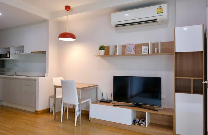 Чиангмай: New Condo Nimman Area Close To Maya Mall, Pool