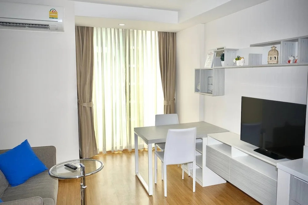 Чиангмай: Luxury Condo Nimman, Best Location, Poolsauna