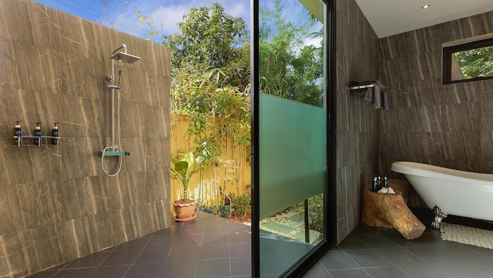 Самуи: Tropical Tranquility Three Bedroom Private Pool Villa Baan Putahracsa