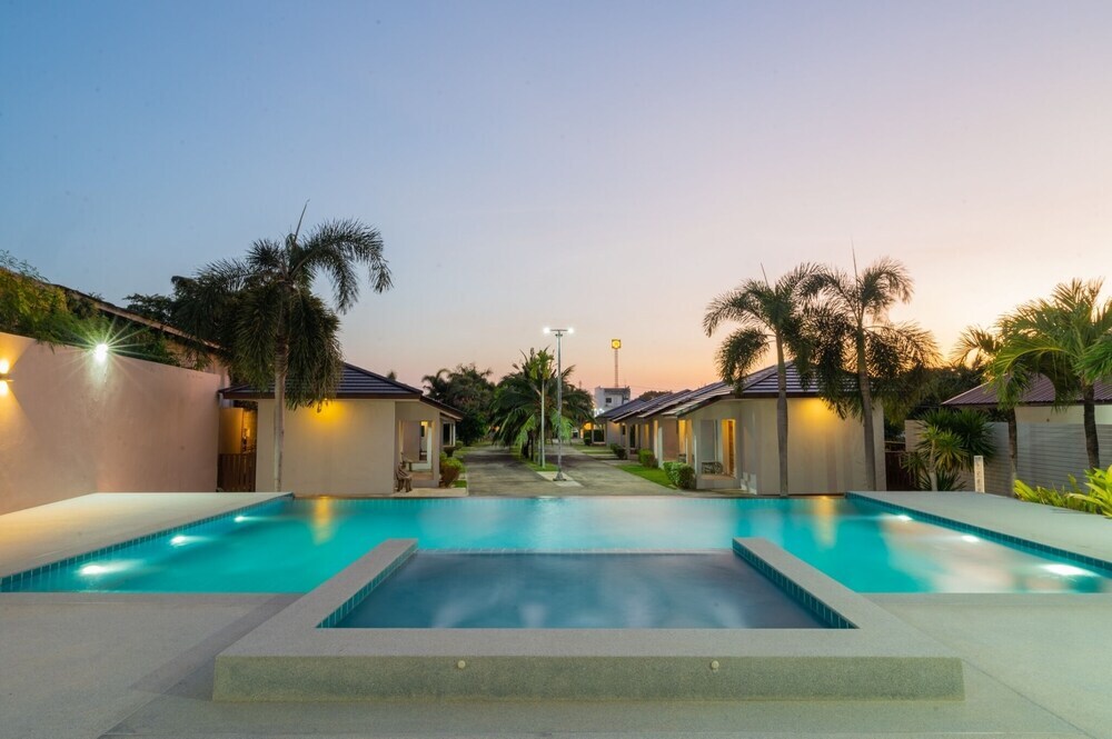 Саттахип: AKARD Private Villas Sattahip