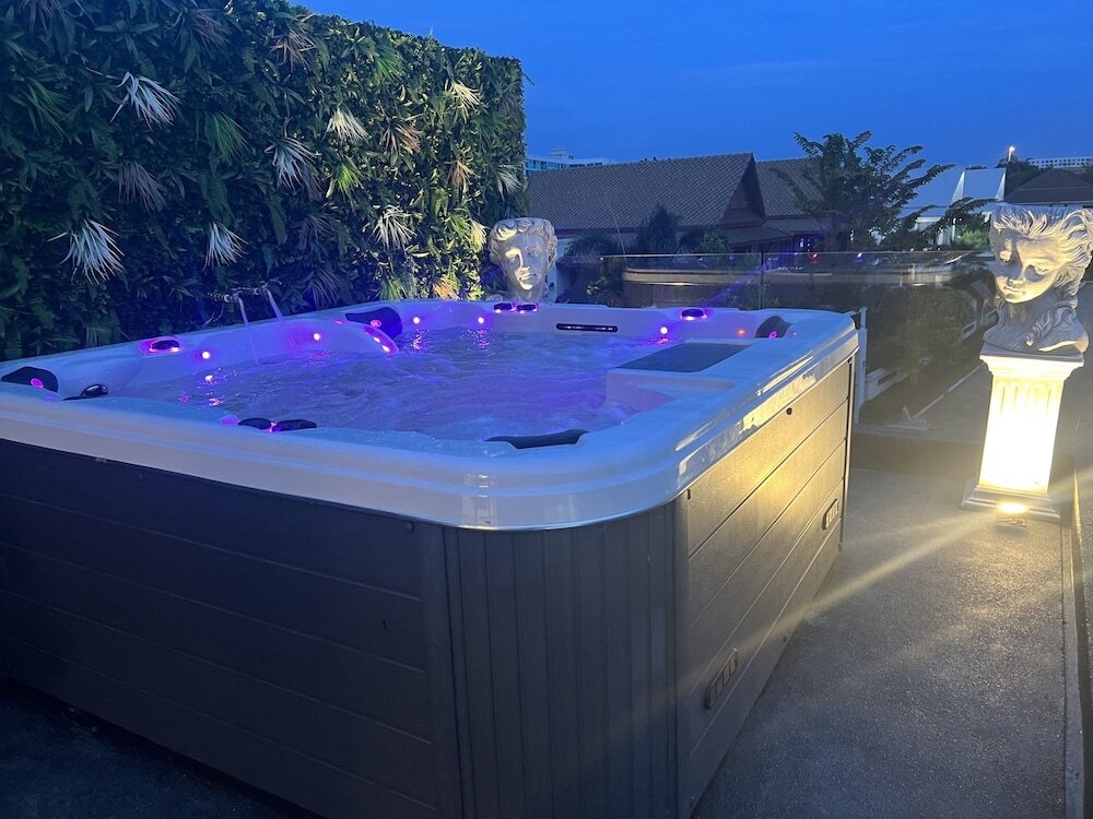 Паттайя: Art Pool Villa