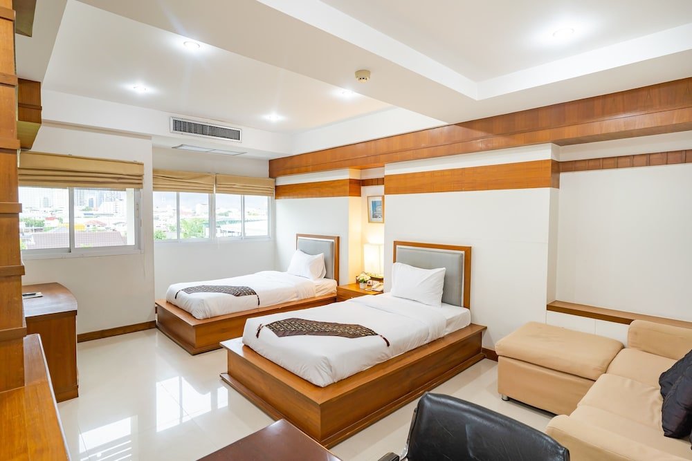 Кхонкэн: Sirin Hotel & Resident