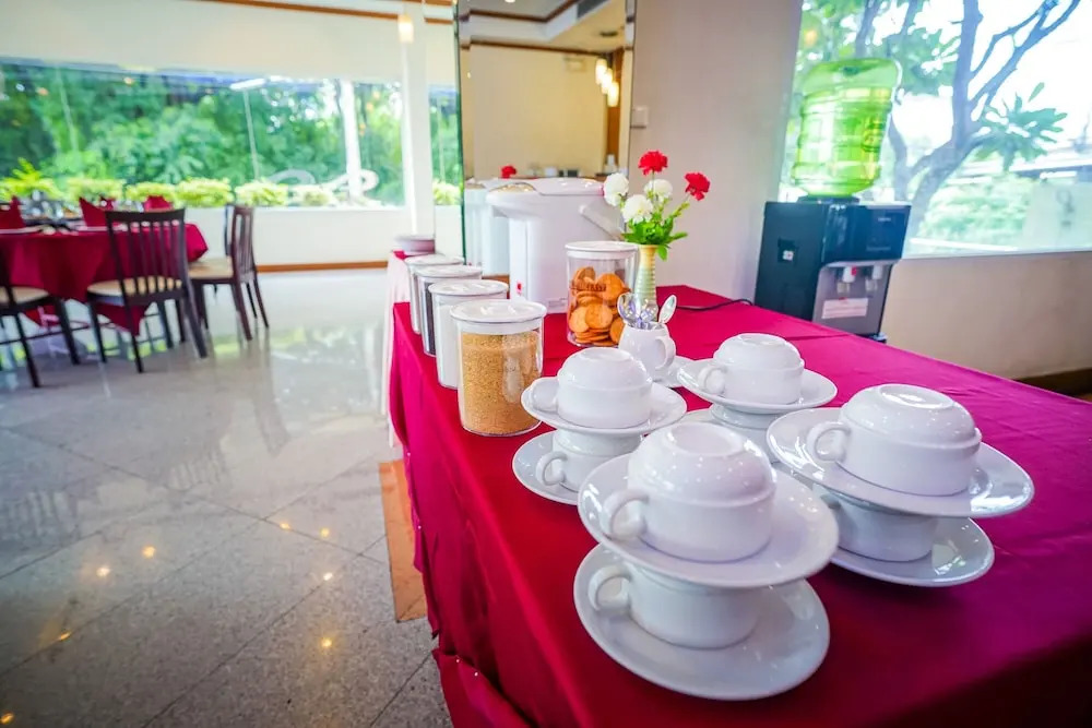 Кхонкэн: Sirin Hotel & Resident