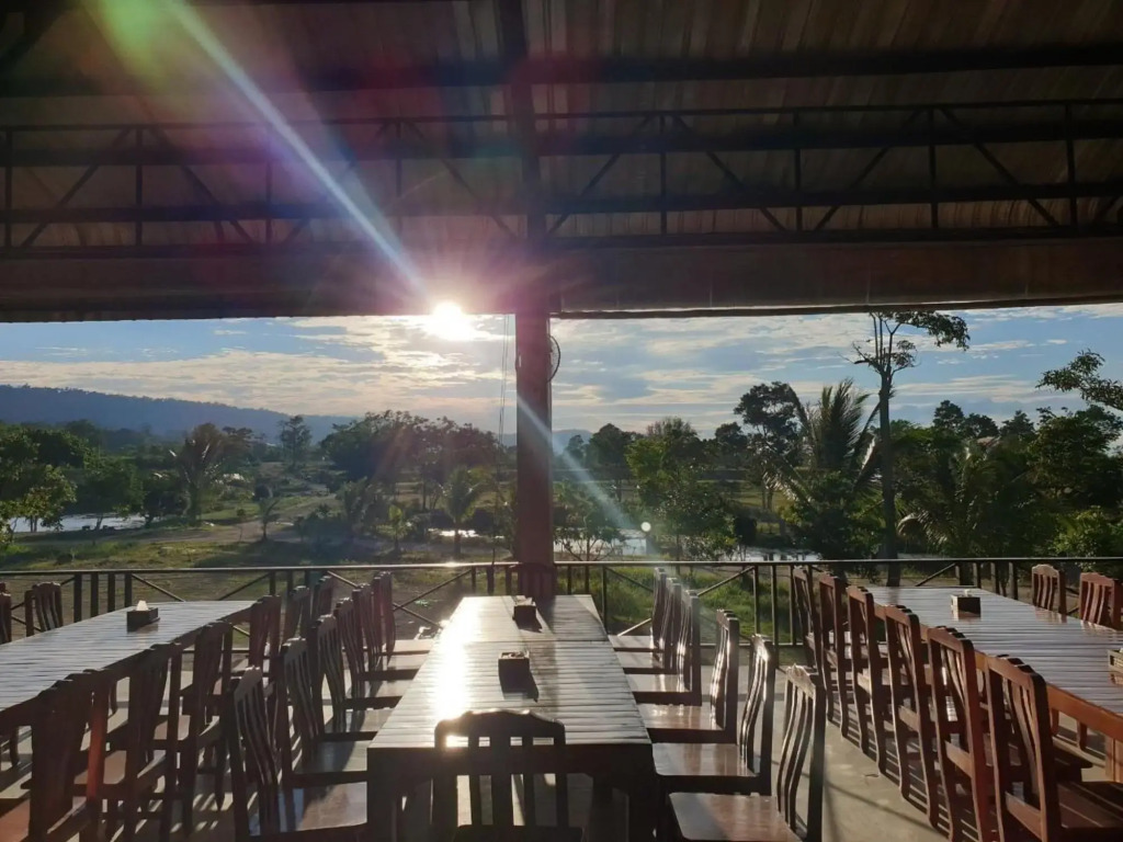 Ванг Нам Кхио: Phutarafah Resort