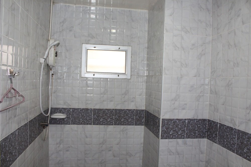 Бангкок: Oyo 75410 Awa Don Muang