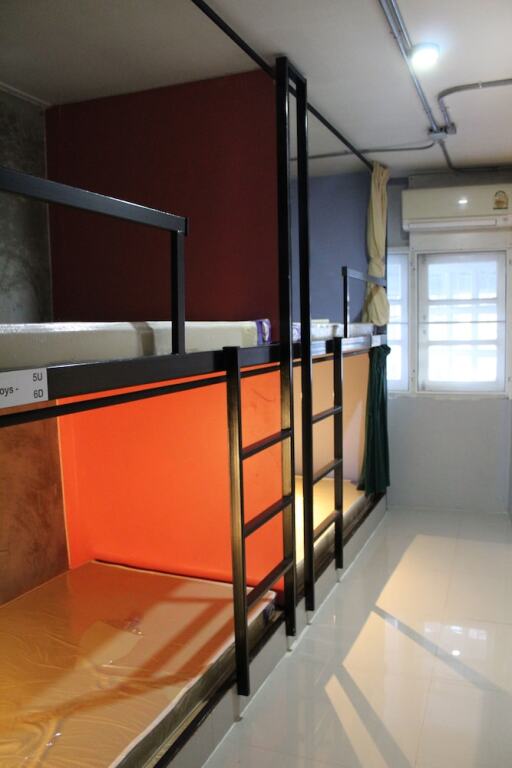 Чианграй: Yellow Flowers Hostel