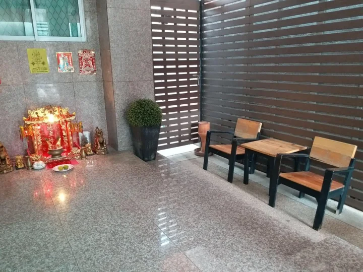 Кхлонг-Янг: JJ Place Korat