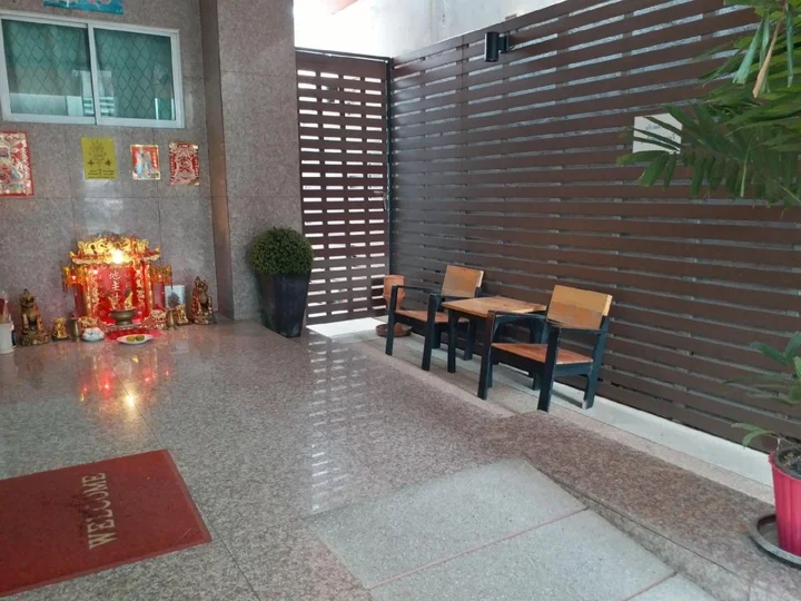 Кхлонг-Янг: JJ Place Korat