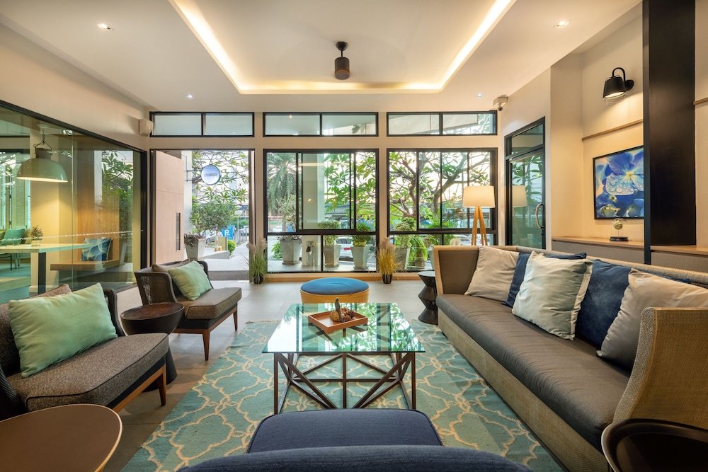 Районг: Aster Residence Rayong