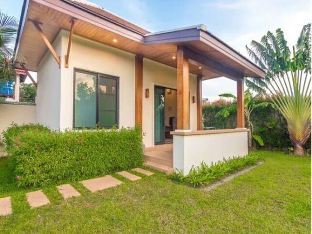 Муанг: Empylean Modern Thai Villa