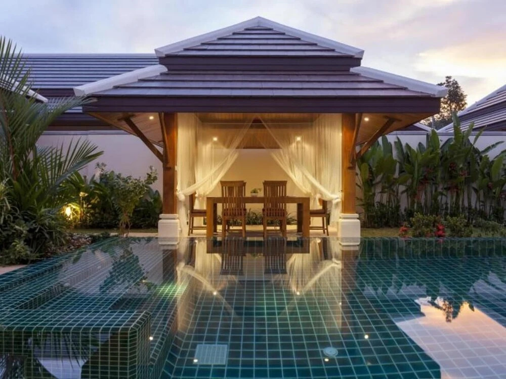 Муанг: Empylean Modern Thai Villa