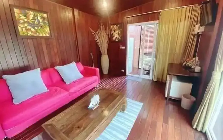 Сай Йок: Cliff & Cape Camping Resort
