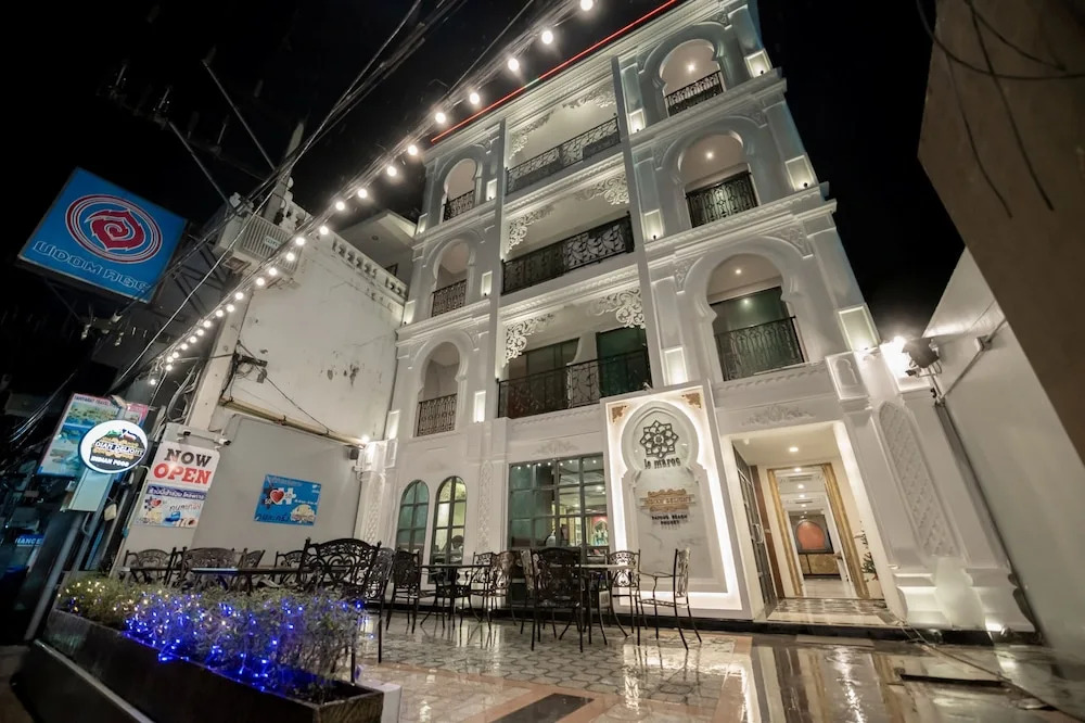 Кату: Le Maroc Hotel Patong