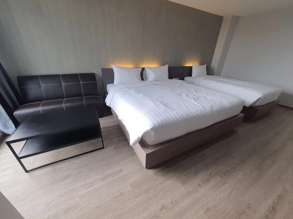 Паккрет: Double D Hotel