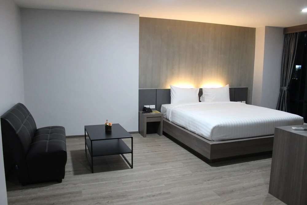 Паккрет: Double D Hotel