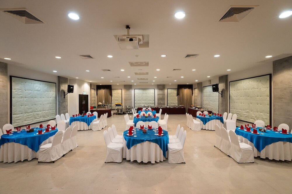 Бан-Лаэм: i Tara Resort & Spa