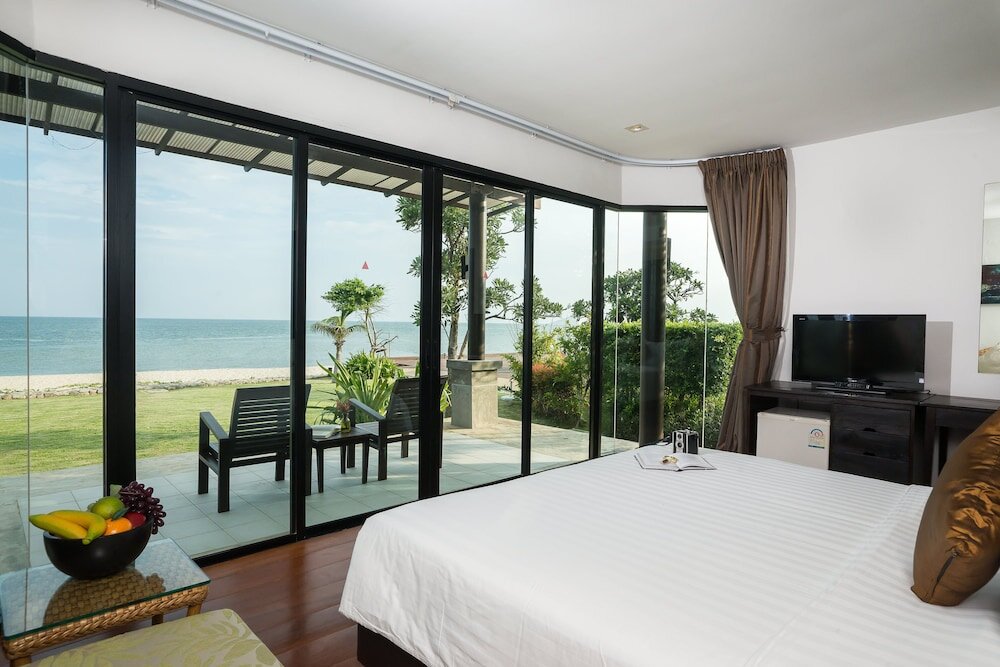 Бан-Лаэм: i Tara Resort & Spa