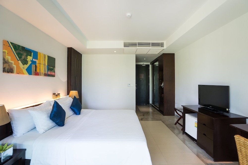 Бан-Лаэм: i Tara Resort & Spa