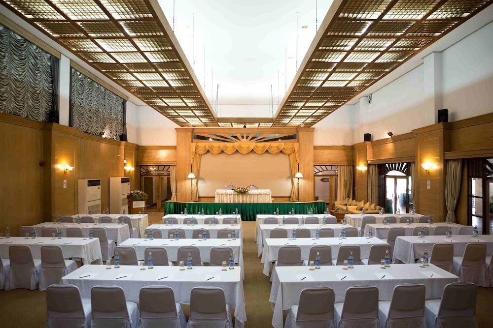Мэхонгсон: The Imperial Tara Mae Hong Son Hotel