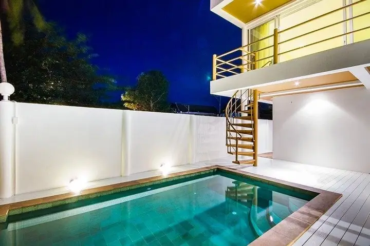 B1 Luxury Beachfront Apartments — фото 1