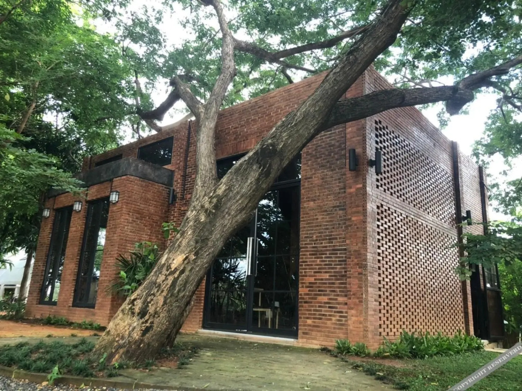Чайнат: Baan Ton Jaeng