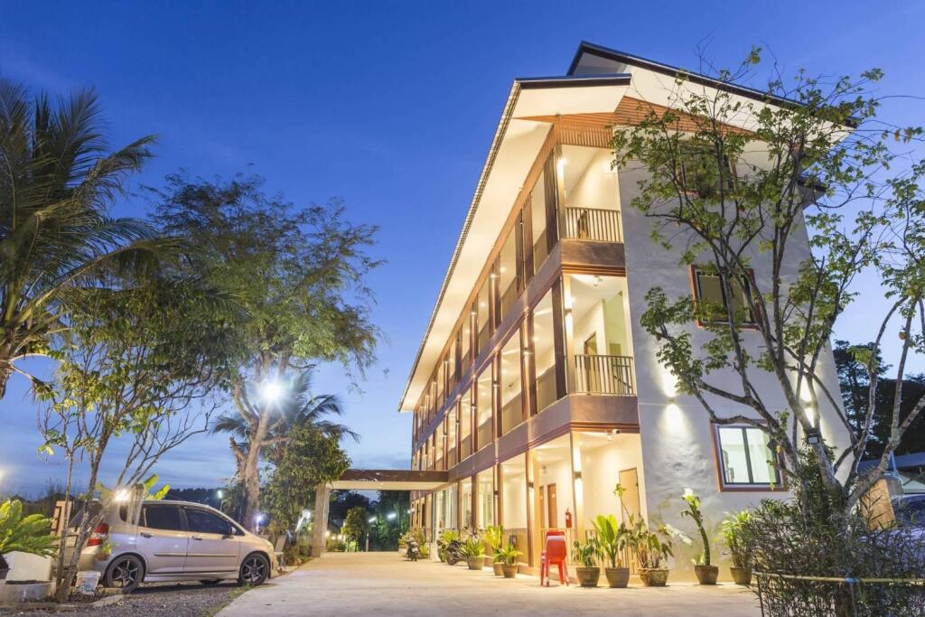 Столичный район Чантхабури: Yaibua Hotel