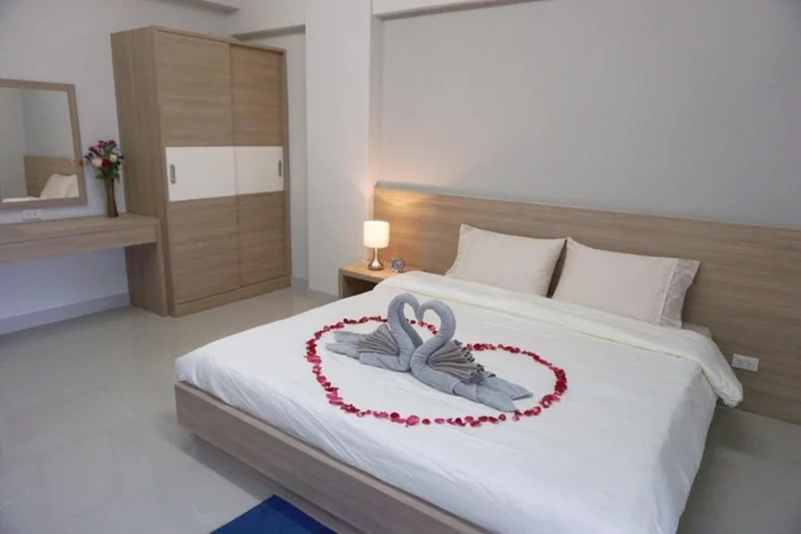 Нонтхабури: JVAPLACE Apartel Nonthaburi