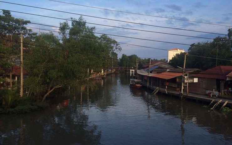 Ампхава: Baan Pitumata Amphawa