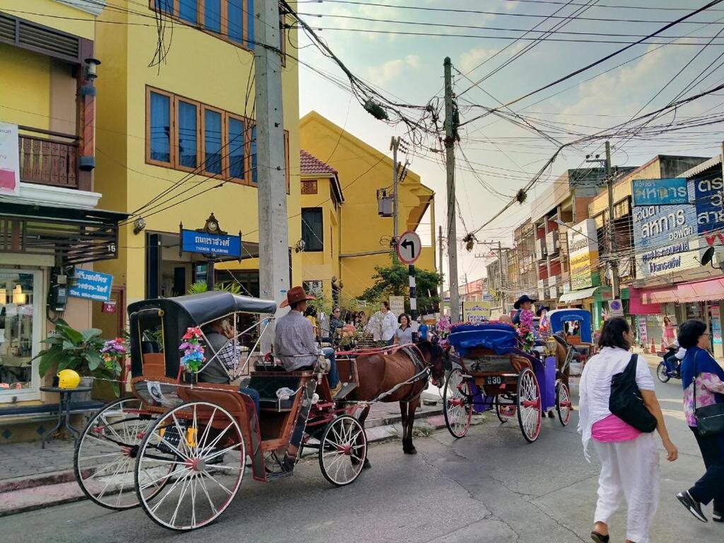 Лампанг: Ban Mae Boonthong