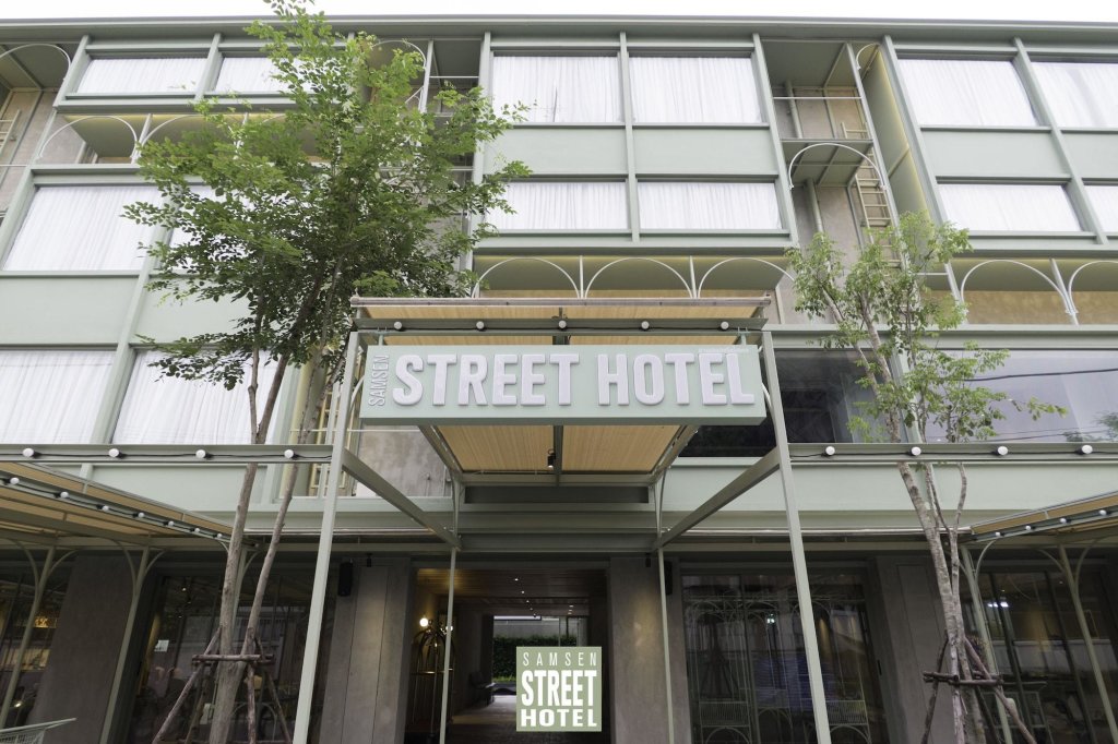 Бангкок: Samsen Street Hotel