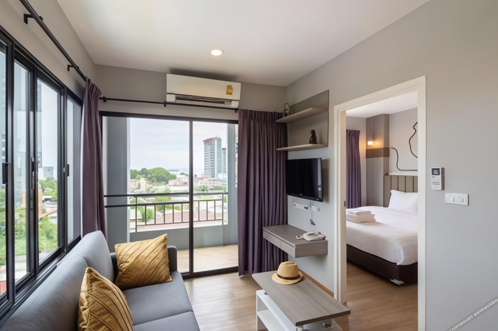 Сирача: Horsehill Hotel Sriracha