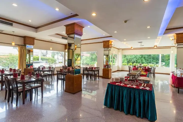 Sirin Hotel & Resident (SHA Extra Plus) — фото 3