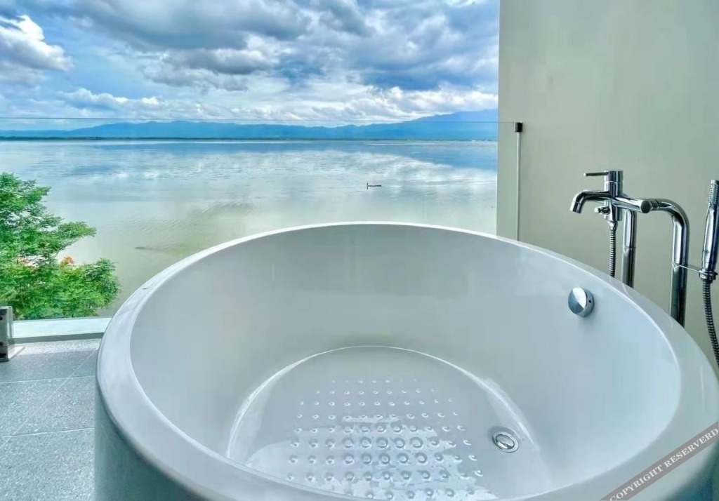 Пхаяу: M2 Hotel Waterside