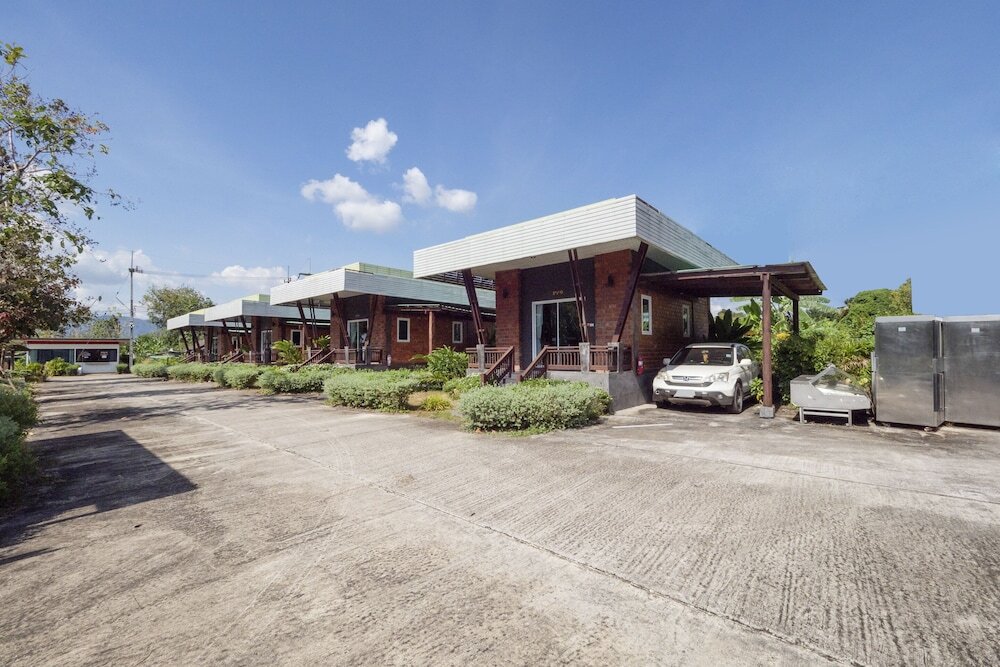 Столичный район Чантхабури: OYO 75343 P TWO P Resort