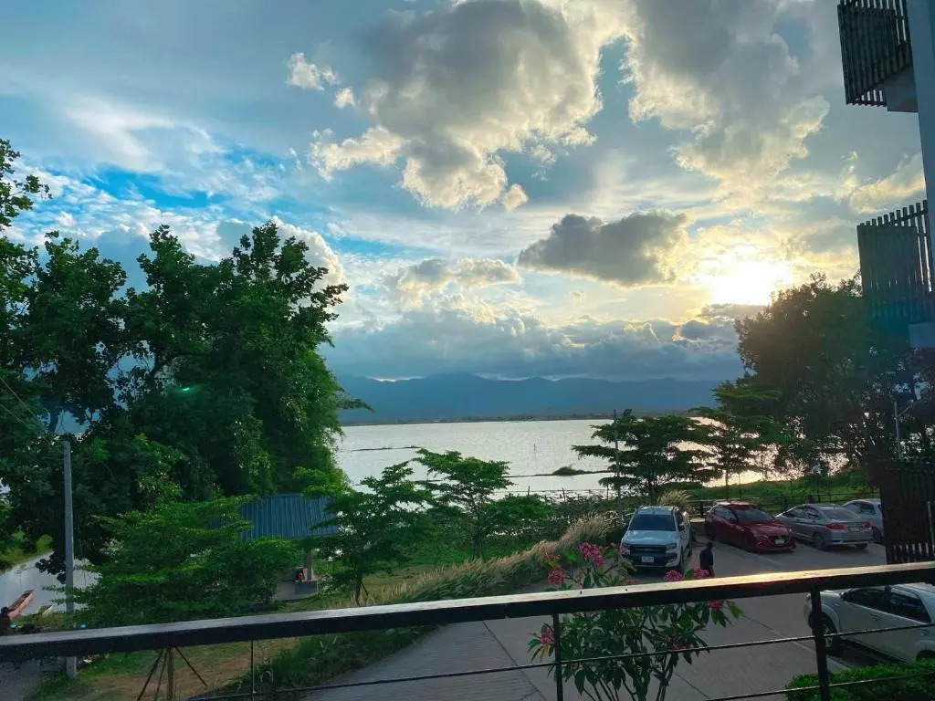 Пхаяу: ABIZZ Hotel KwanPhayao